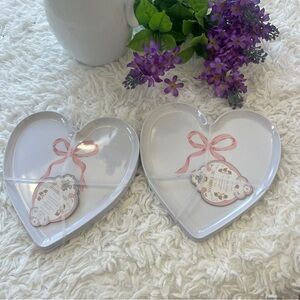 NWT SHABBY CHIC 8 x Heart Shape Salad plates MELAMINE White Pink 9.5”x9.5”